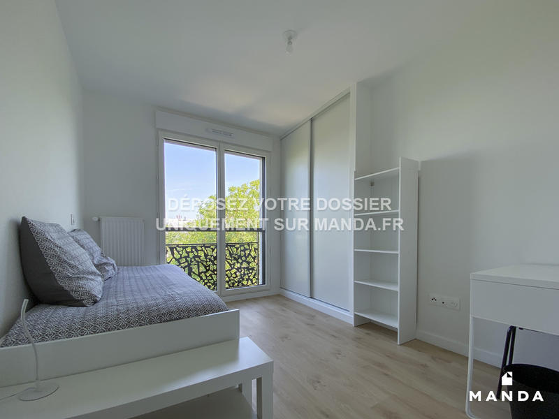 Chambre - 10 m² - 4 pièces