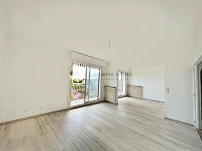 Appartement - 106 m² - 5 pièces