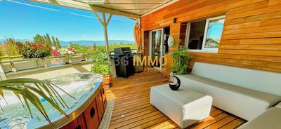 Appartement - 96 m² - 3 pièces