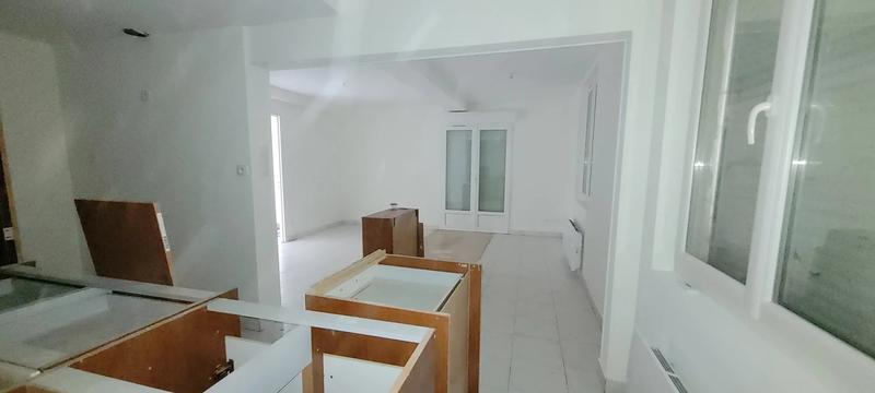 Maison - 92 m² - 4 pièces