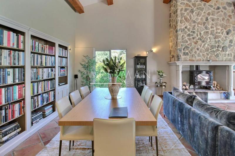 Villa - 185 m² - 5 pièces