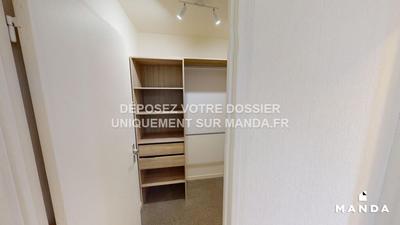 Chambre - 9 m² - 6 pièces