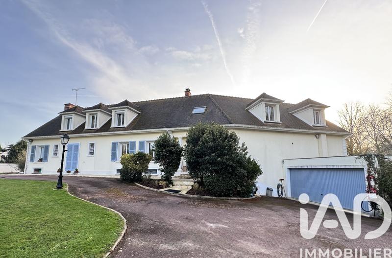 Maison - 400 m² - 10 pièces