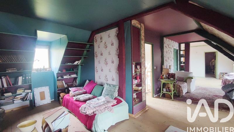 Maison - 650 m² - 20 pièces