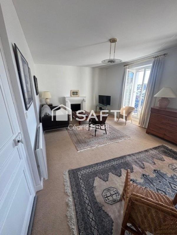 Maison - 192 m² - 10 pièces