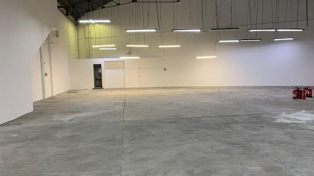 Local commercial - 700 m²