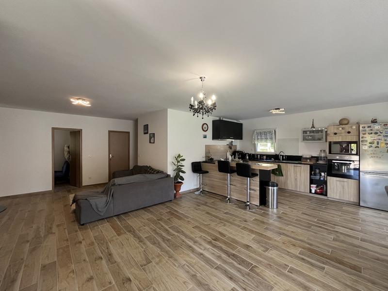 Maison - 120 m² - 6 pièces