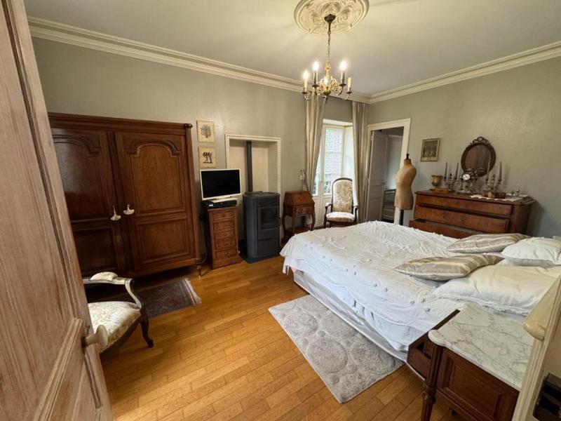 Demeure - 188 m² - 6 pièces