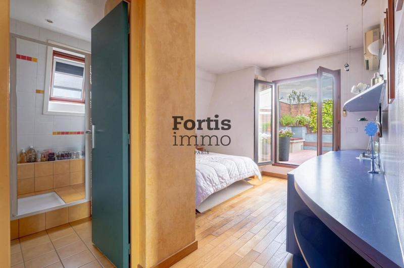 Duplex - 121 m² - 5 pièces