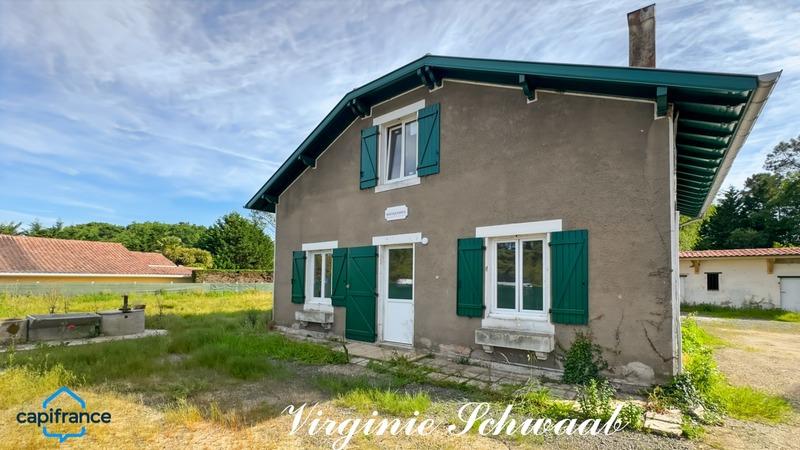 Maison - 110 m² - 4 pièces