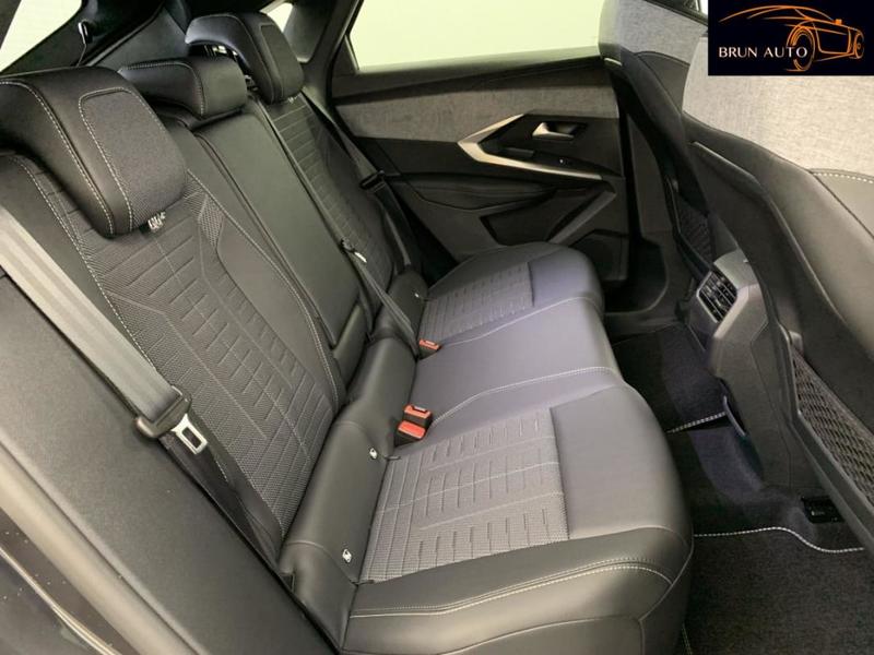 Peugeot 3008 Hybrid 145 e-Dcs6 Gt