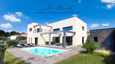 Villa - 206 m² - 5 pièces