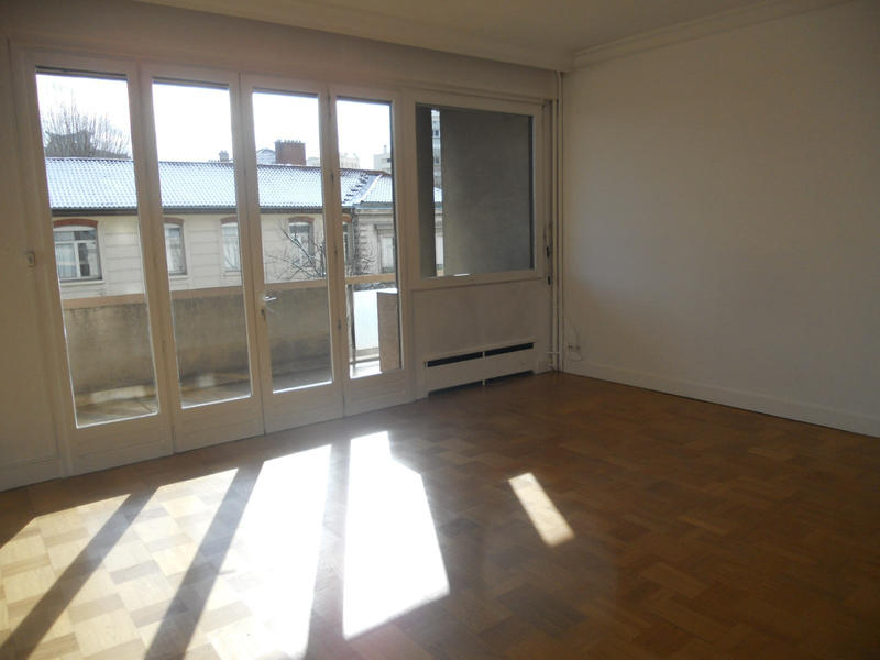 Appartement - 185 m² - 7 pièces