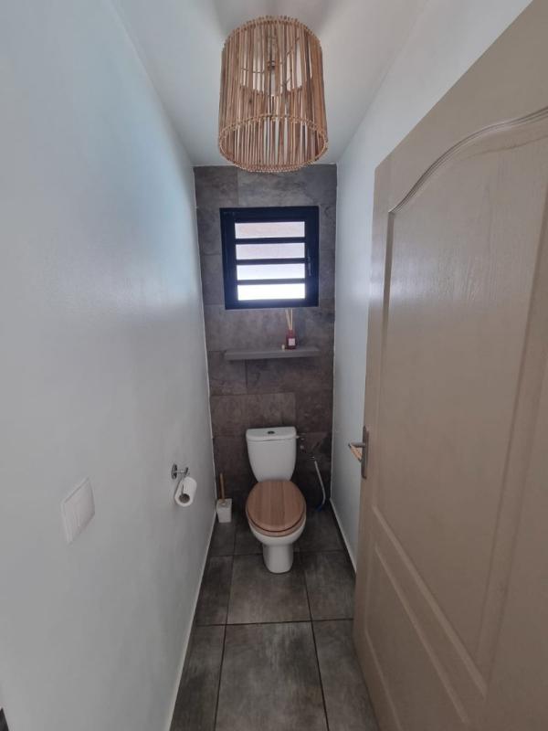 Maison - 90 m² - 1 pièce