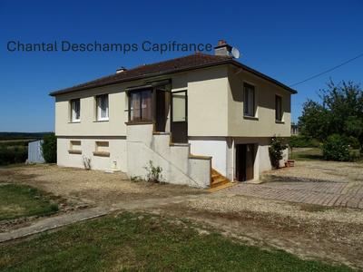 Maison - 88 m² - 5 pièces