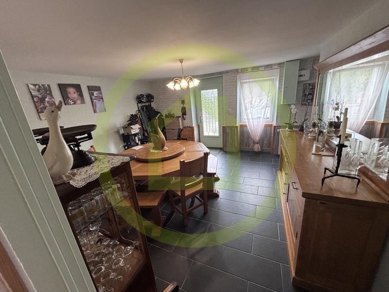 Maison - 128 m² - 8 pièces