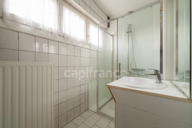 Maison - 80 m² - 5 pièces