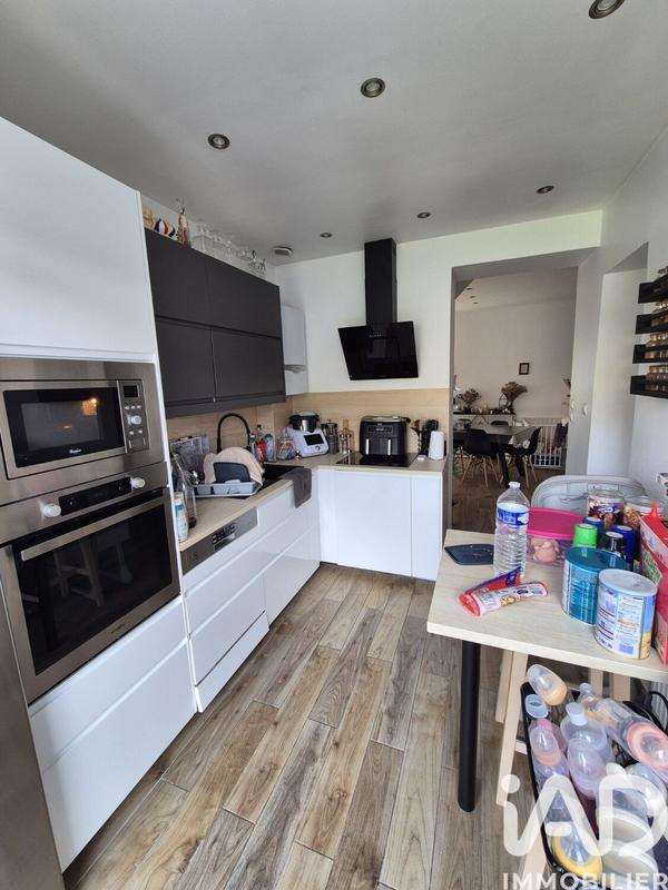 Maison - 77 m² - 5 pièces