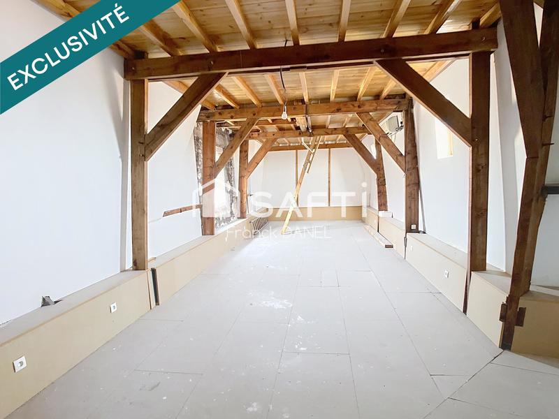 Maison - 315 m² - 12 pièces