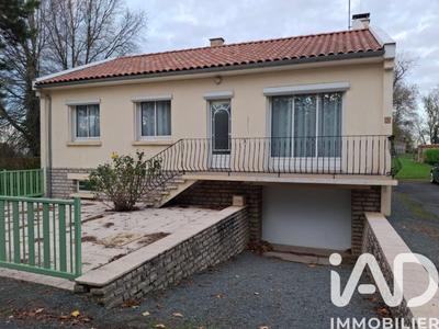 Maison de village - 102 m² - 5 pièces