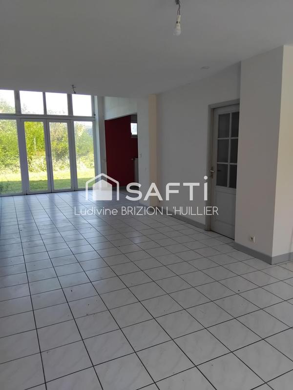 Maison de village - 283 m² - 10 pièces