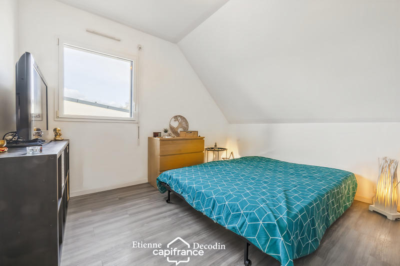 Maison - 101 m² - 5 pièces