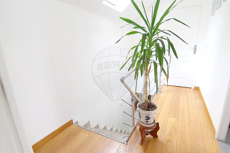 Maison - 135 m² - 10 pièces