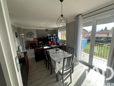 Appartement - 67 m² - 3 pièces