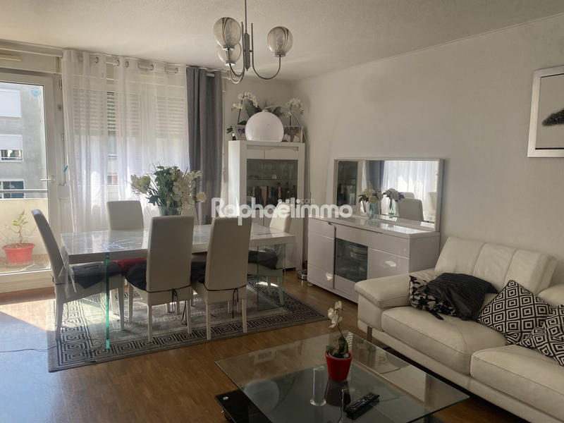 Appartement - 87 m² - 4 pièces