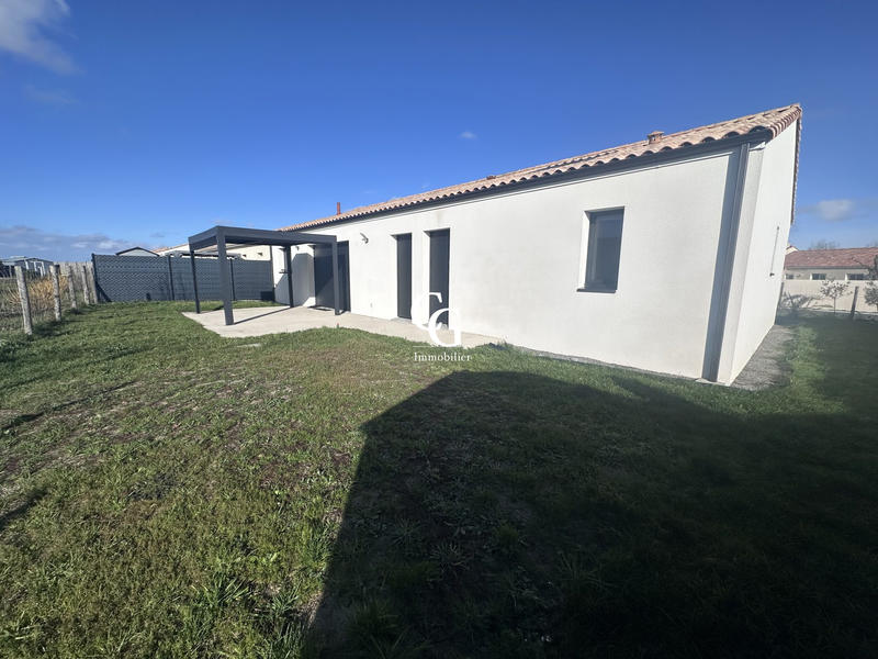 Maison - 99 m² - 5 pièces