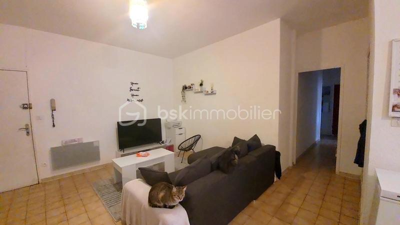 Immeuble - 750 m² - 8 pièces