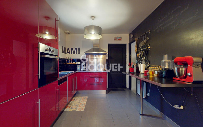 Maison - 91 m² - 5 pièces