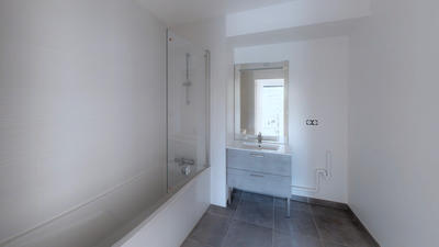 Appartement - 83 m² - 3 pièces