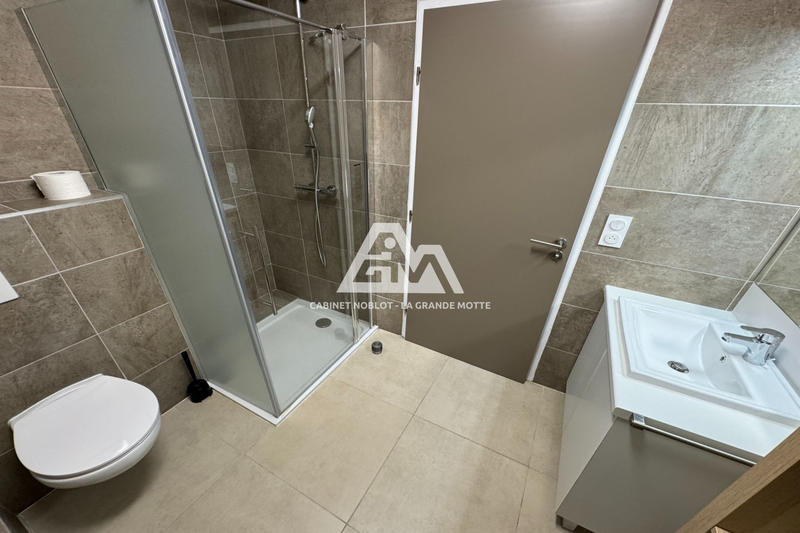 Appartement - 100 m² - 4 pièces