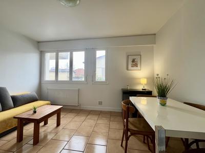 Studio - 24 m² - 1 pièce