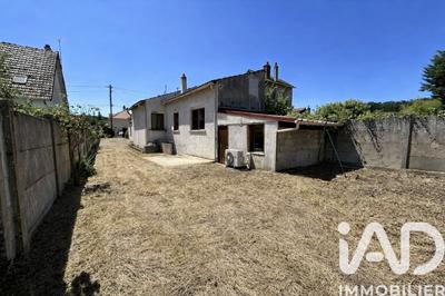 Maison - 76 m² - 4 pièces