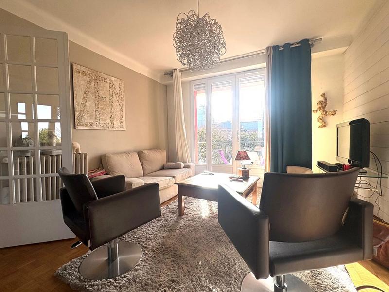 Appartement - 82 m² - 4 pièces