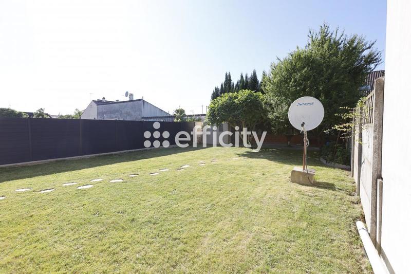 Maison - 195 m² - 5 pièces