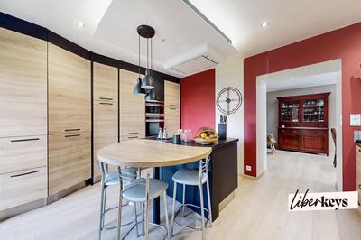 Maison - 164 m² - 6 pièces