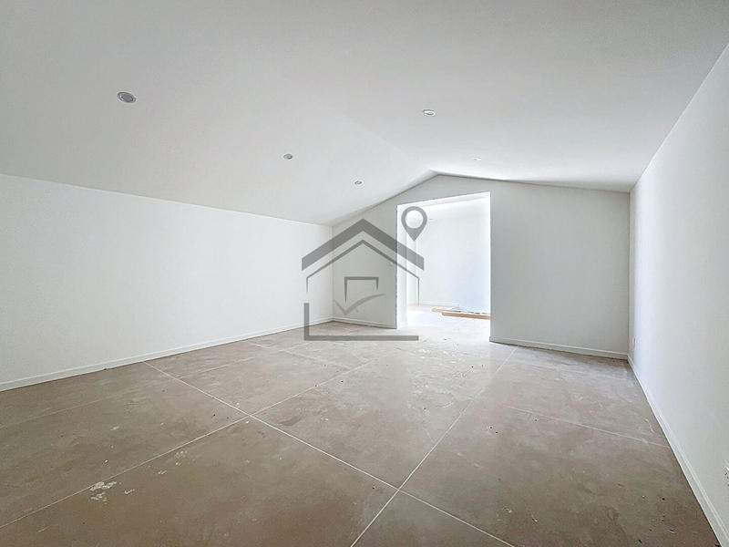 Maison - 152 m² - 5 pièces