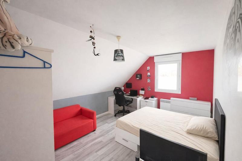 Pavillon - 97 m² - 5 pièces