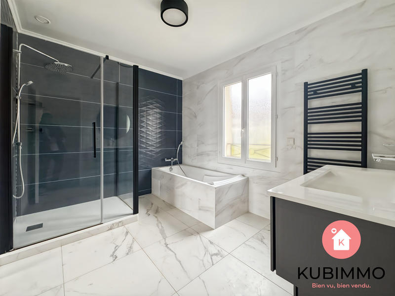 Maison - 124 m² - 5 pièces