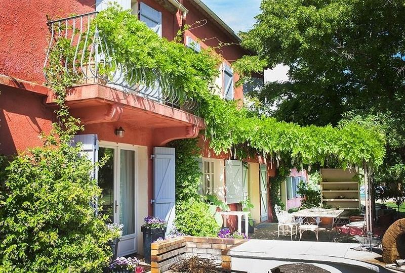 Villa - 305 m² - 9 pièces