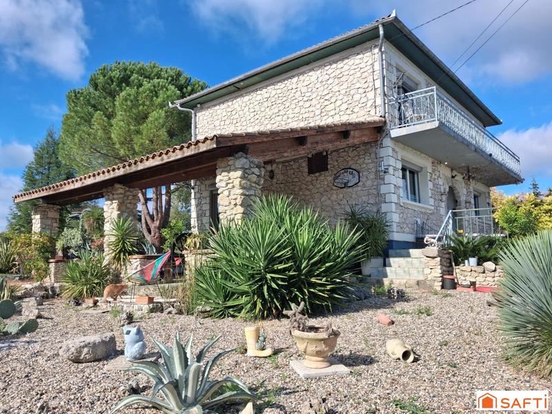 Maison - 147 m² - 6 pièces