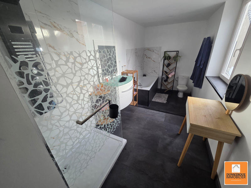 Maison - 178 m² - 5 pièces