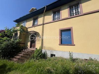 Demeure - 320 m² - 12 pièces