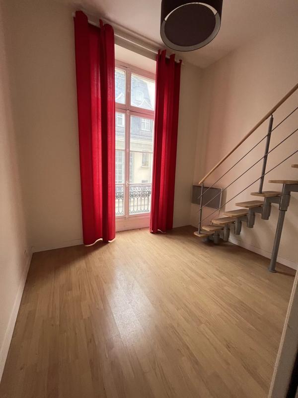 Immeuble mixte - 639 m²