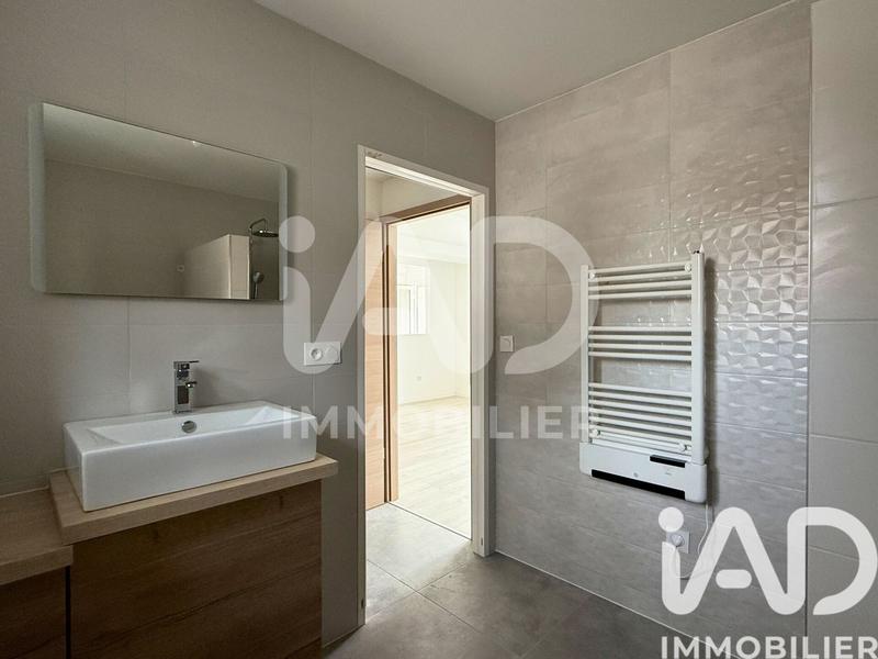 Immeuble - 210 m² - 3 pièces