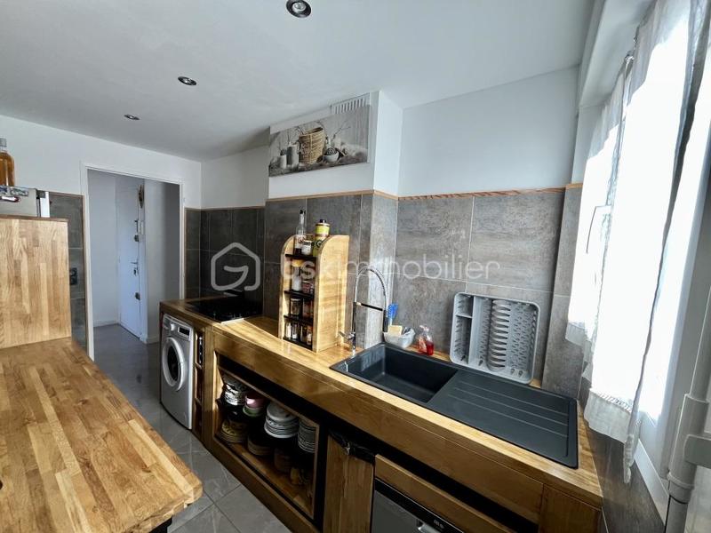 Appartement - 64 m² - 3 pièces