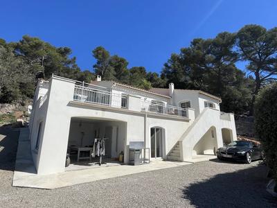 Villa - 142 m² - 7 pièces